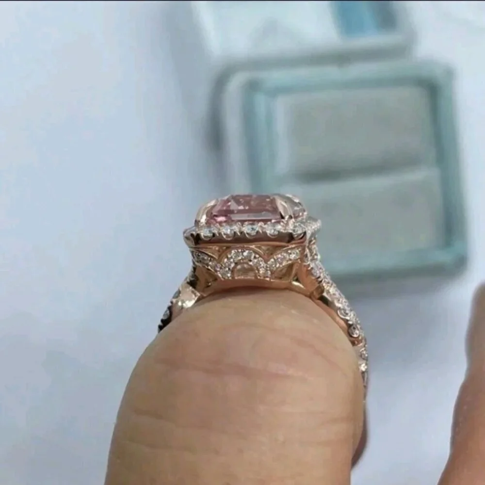1Pcs Fashionable Shiny Rose Gold-Color Alloy Square Decorated Ring